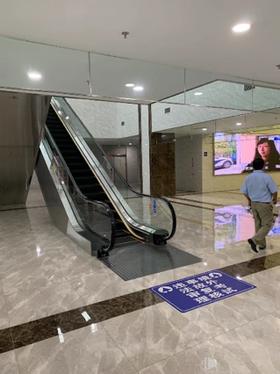 2 階